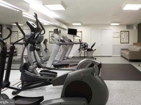 5340 Holmes Run Parkway 405, Alexandria VA 22304