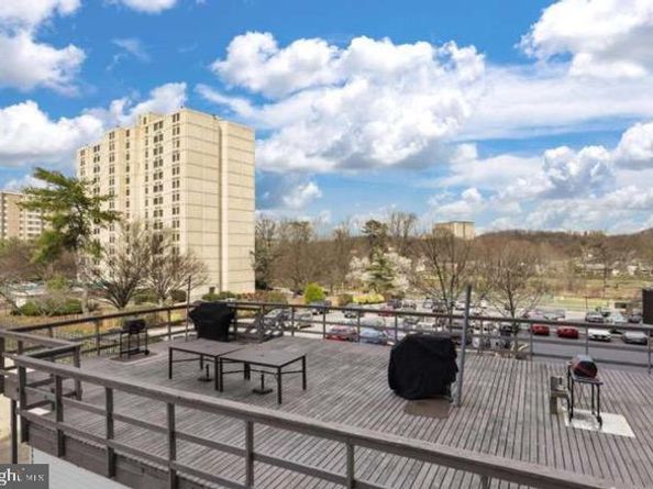 5340 Holmes Run Parkway 405, Alexandria VA 22304