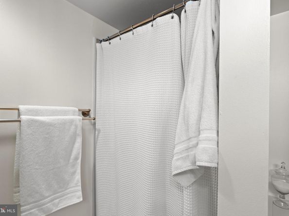 2151 Jamieson Avenue 601, Alexandria VA 22314