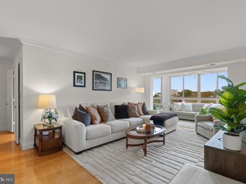 2151 Jamieson Avenue