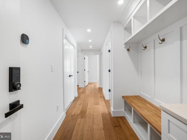 9420 Vernon Drive, Great Falls VA 22066