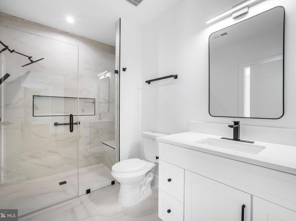 9420 Vernon Drive, Great Falls VA 22066