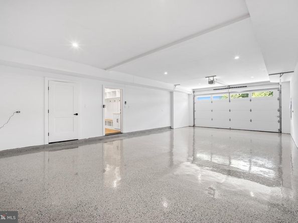 9420 Vernon Drive, Great Falls VA 22066