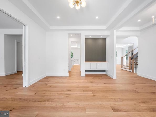 9420 Vernon Drive, Great Falls VA 22066