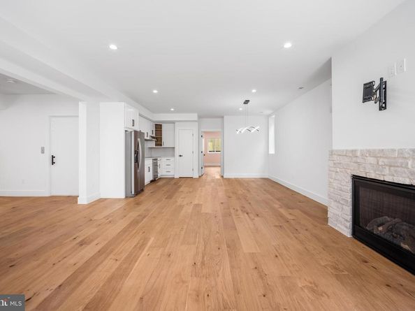 9420 Vernon Drive, Great Falls VA 22066