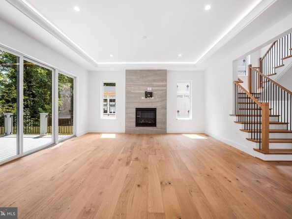 9420 Vernon Drive, Great Falls VA 22066