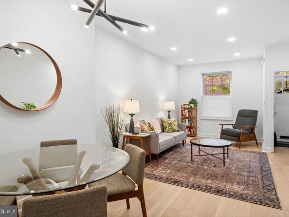 725 S 15TH Street, Philadelphia PA 19146