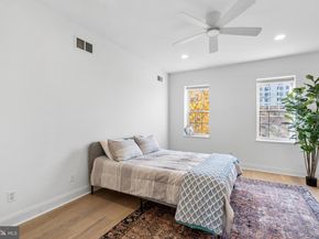 725 S 15TH Street, Philadelphia PA 19146