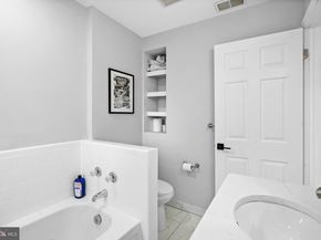 725 S 15TH Street, Philadelphia PA 19146