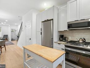 725 S 15TH Street, Philadelphia PA 19146