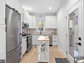 725 S 15TH Street, Philadelphia PA 19146