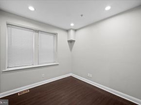 1325 N Franklin Street, Philadelphia PA 19122