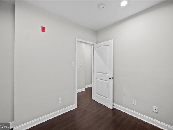 1325 N Franklin Street, Philadelphia PA 19122