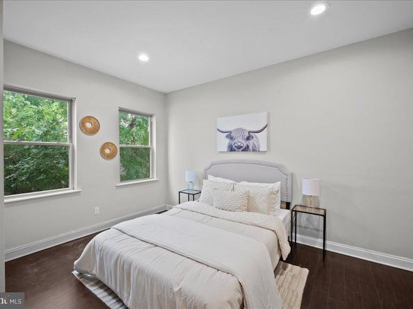 1325 N Franklin Street, Philadelphia PA 19122