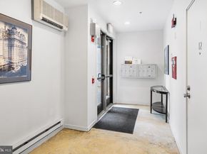 712 N 2nd Street 34, Philadelphia PA 19123