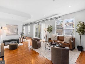 712 N 2nd Street 34, Philadelphia PA 19123