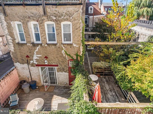 712 N 2nd Street 34, Philadelphia PA 19123