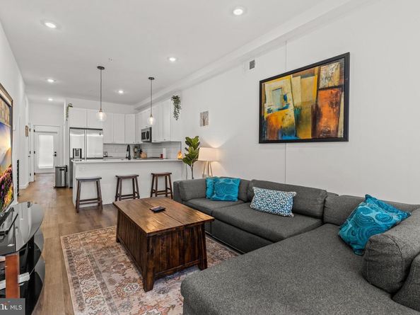1735 S 23rd Street, Philadelphia PA 19145