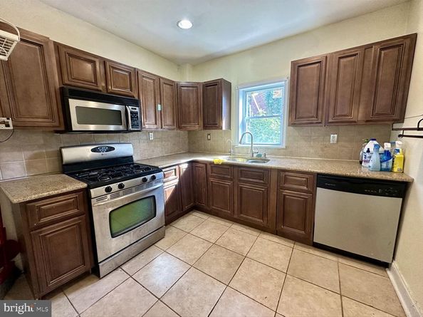 3918 Brandywine Street, Philadelphia PA 19104