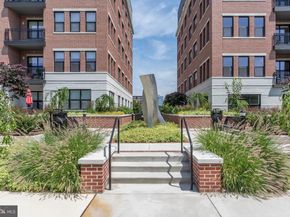 737 Swann Avenue 504, Alexandria VA 22301