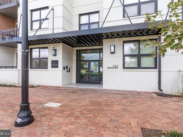 737 Swann Avenue 504, Alexandria VA 22301