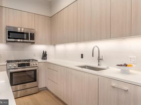 737 Swann Avenue 504, Alexandria VA 22301