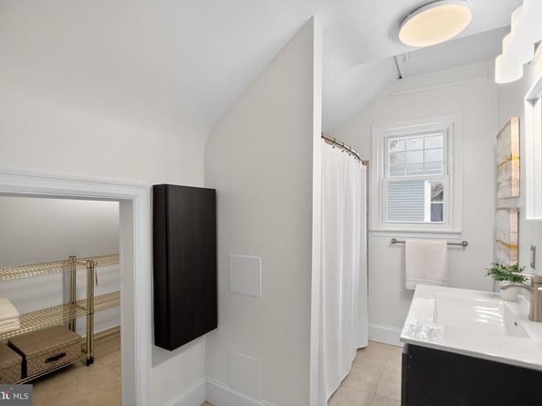 1802 Lawrence Street NE, Washington DC 20018