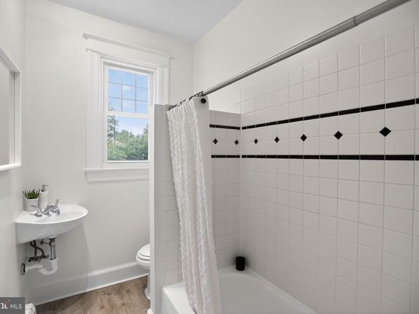 1802 Lawrence Street NE, Washington DC 20018