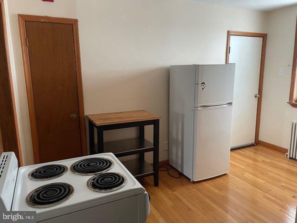 2615 E Allegheny Avenue, Philadelphia PA 19134