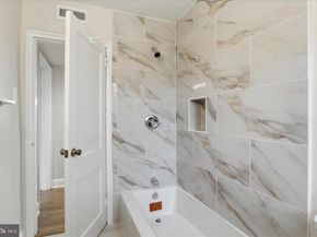 1317 S Walter Reed Drive 17201, Arlington VA 22204