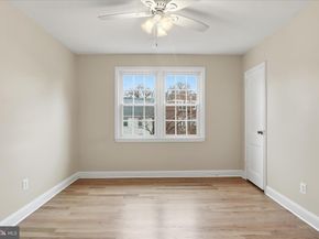 1317 S Walter Reed Drive 17201, Arlington VA 22204