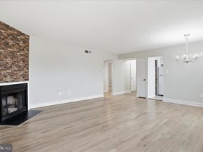 1317 S Walter Reed Drive 17201, Arlington VA 22204