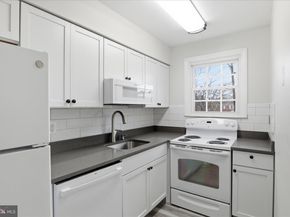 1317 S Walter Reed Drive 17201, Arlington VA 22204