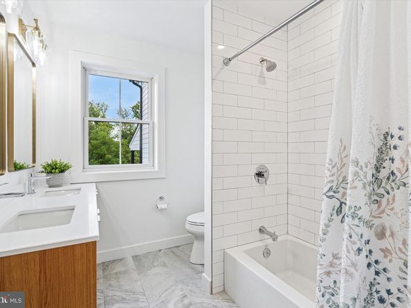 1723 Riverview Road, Gladwyne PA 19035