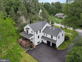 1723 Riverview Road, Gladwyne PA 19035