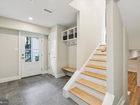 1723 Riverview Road, Gladwyne PA 19035