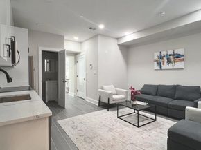 824 18TH Street NE 1, Washington DC 20002