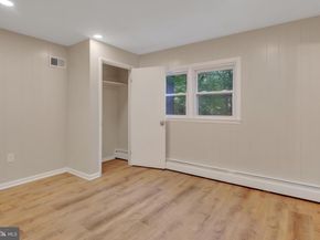 6829 Cherry Lane, Annandale VA 22003