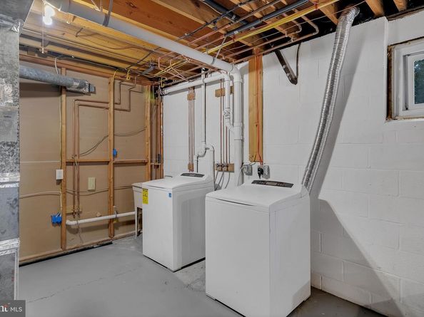 6829 Cherry Lane, Annandale VA 22003