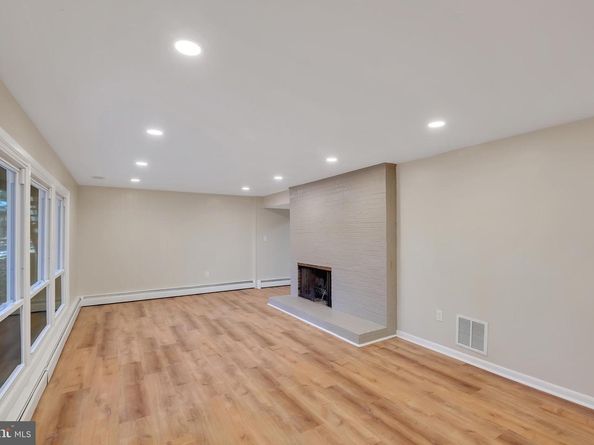 6829 Cherry Lane, Annandale VA 22003