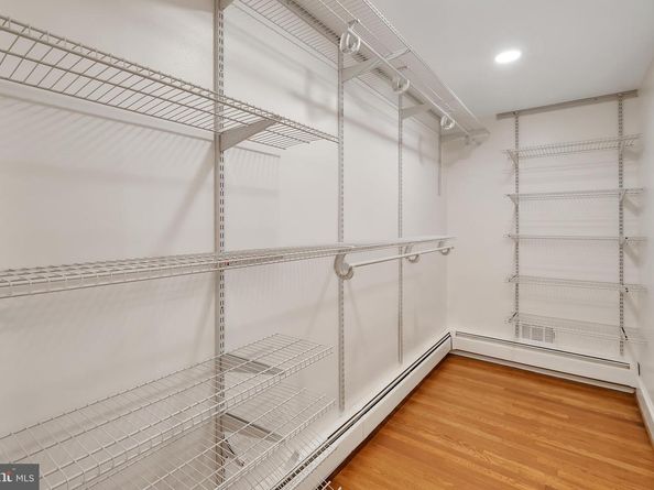 6829 Cherry Lane, Annandale VA 22003