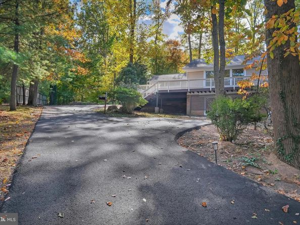 6829 Cherry Lane, Annandale VA 22003