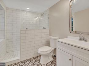 6829 Cherry Lane, Annandale VA 22003