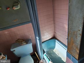 2212 Sears Street, Philadelphia PA 19146