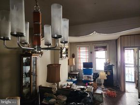 2212 Sears Street, Philadelphia PA 19146