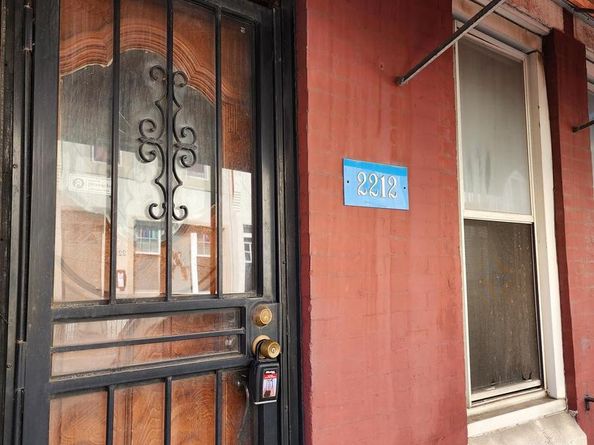 2212 Sears Street, Philadelphia PA 19146
