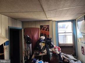 2212 Sears Street, Philadelphia PA 19146