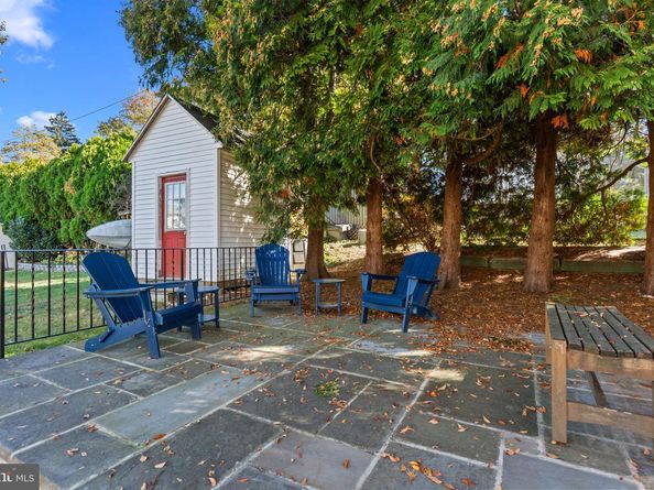 204 Runnymede Avenue, Jenkintown PA 19046