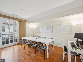 610 Captains Way, Philadelphia PA 19146