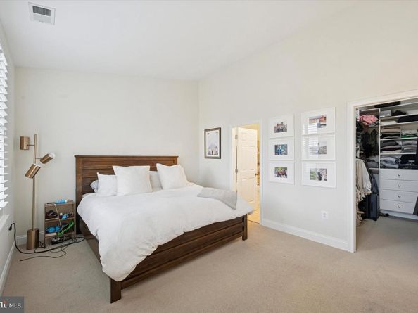 610 Captains Way, Philadelphia PA 19146